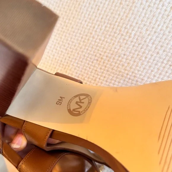 MICHAEL KORS Berkley Tan Leather Block Heel Sandals Platform Heels Shoes - Picture 14 of 15